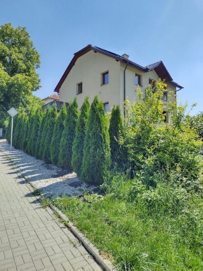 Appartamento Pozlovice225 Esterno foto